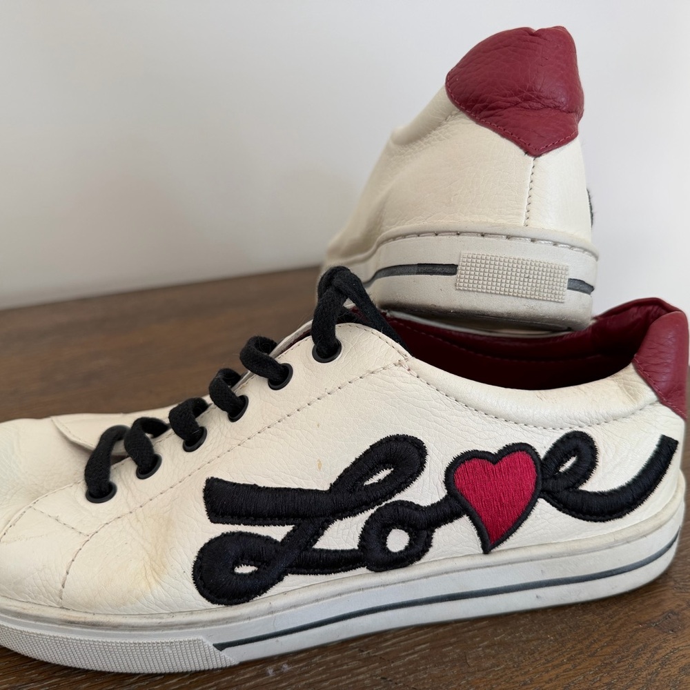 Brighton Love me white Leather Sneakers w Hearts in a 9 - Picture 4 of 15